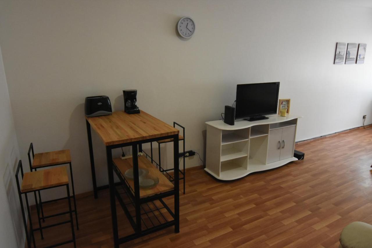 Esmeralda Studio Apartment Buenos Aires